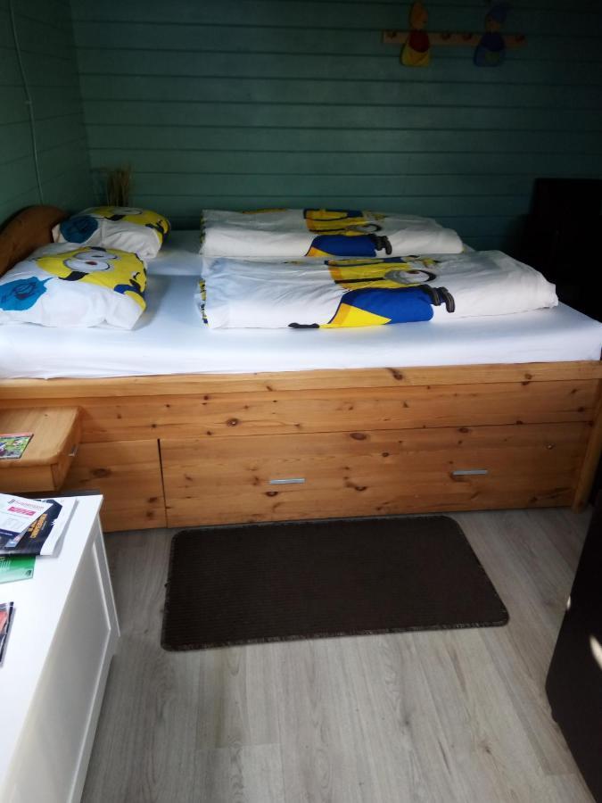 Urlaub Machen Direkt Am Irland Das Kinderparadies In Twisteden Im Grossen Garten Bei Privatleute Fur Maximal Sechs Personen Kevelaer Exterior foto